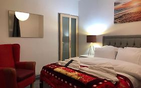 Ego Sa Ltd, Skipton Villa, 4 Bedrooms 4 Double Beds, Sleep 8